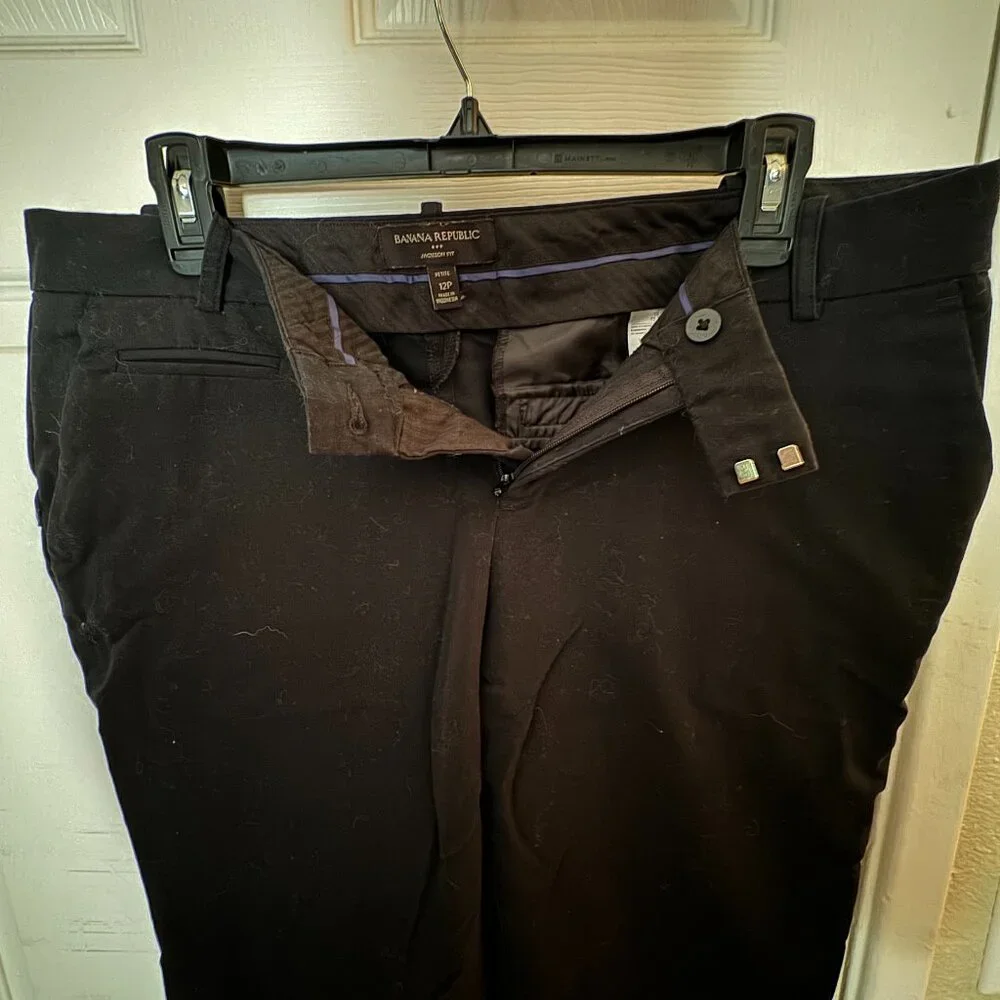 Banana Republic Black Trousers - Picture 5 of 5
